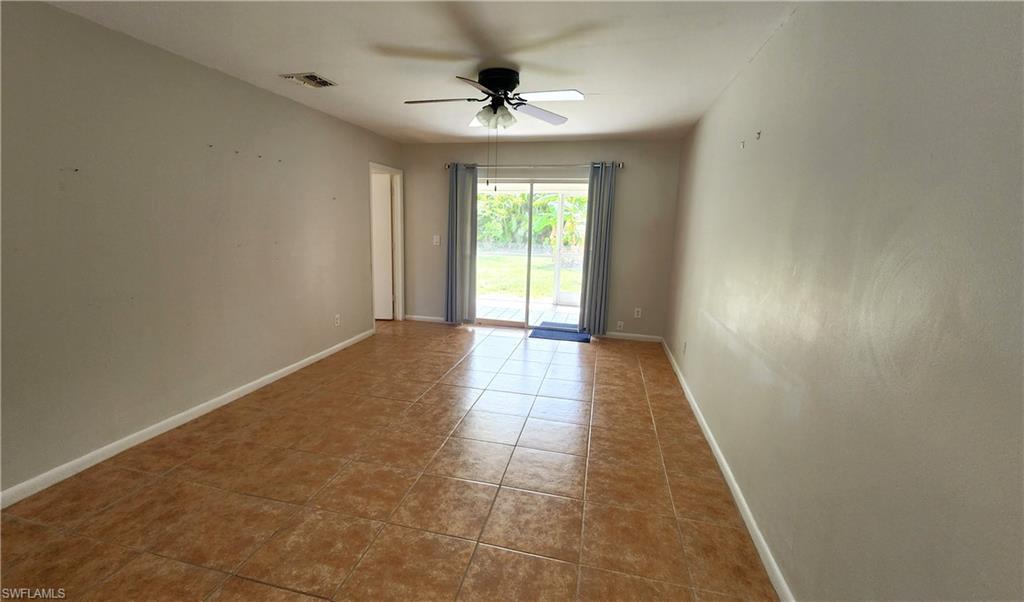 4615 Se 4th Pl # A Property Photo 9