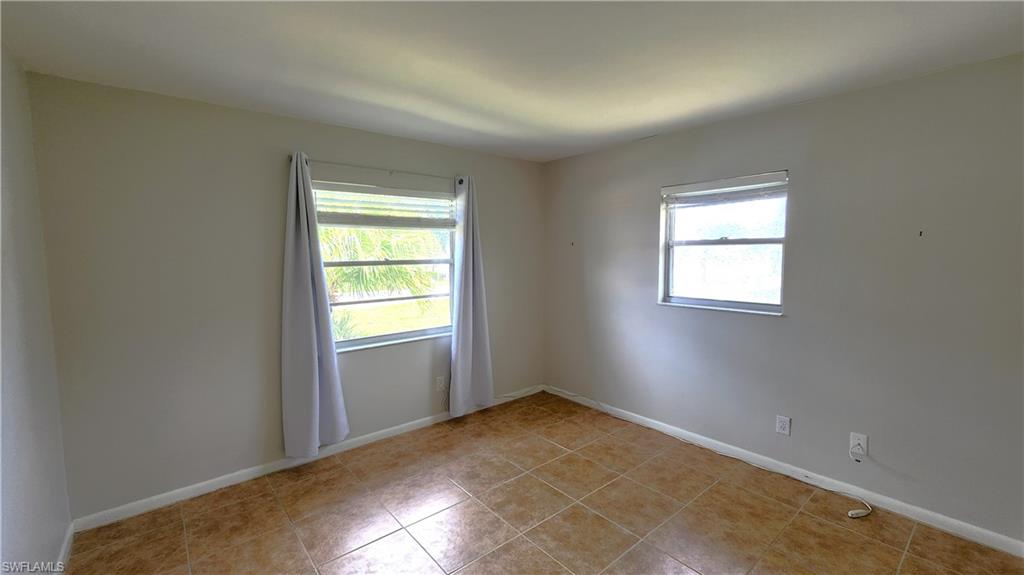 4615 Se 4th Pl # A Property Photo 16