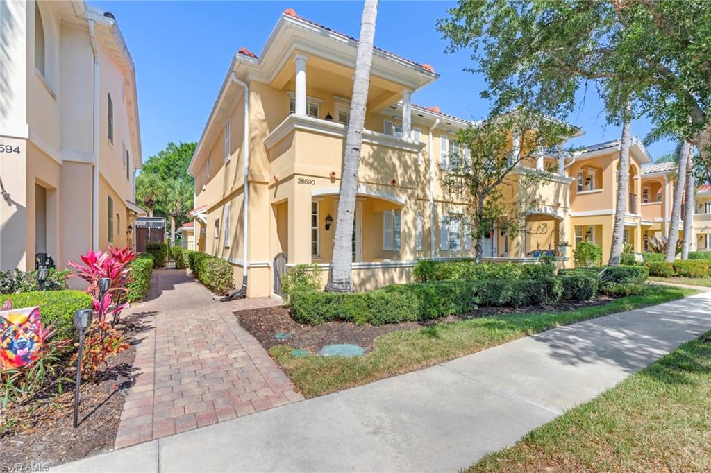 28590 Alessandria Cir Property Photo