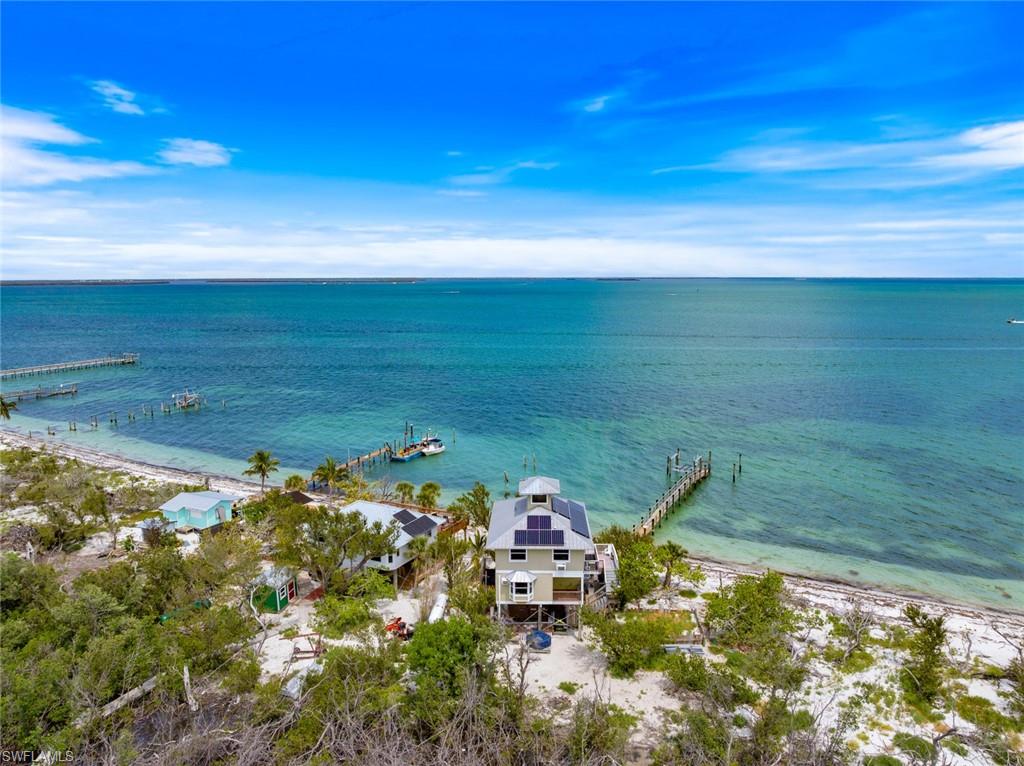 11240 Pejuan Shores Property Photo 3