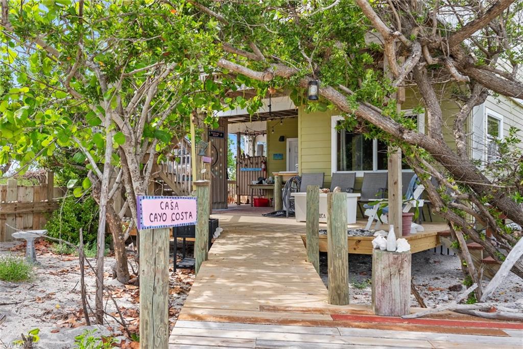 11240 Pejuan Shores Property Photo 9