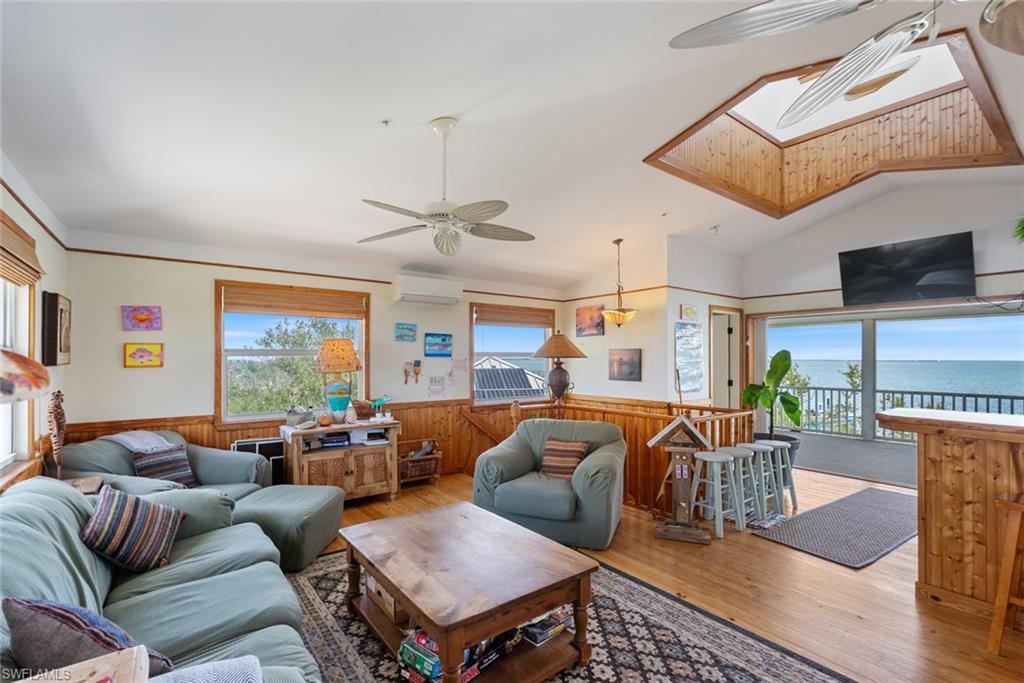 11240 Pejuan Shores Property Photo 14