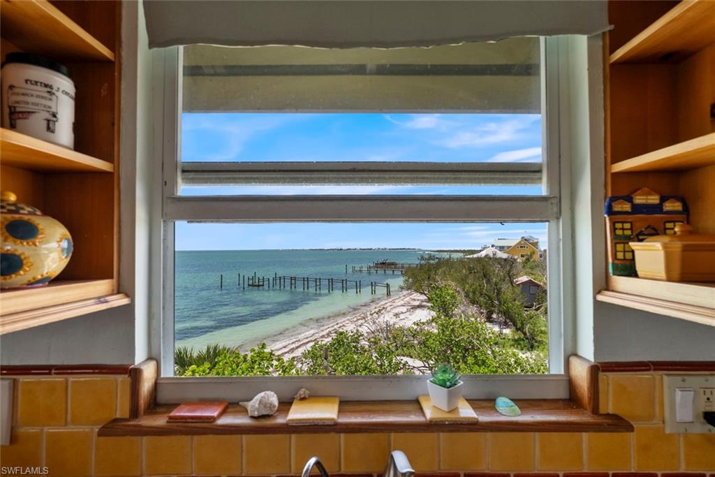11240 Pejuan Shores Property Photo 21
