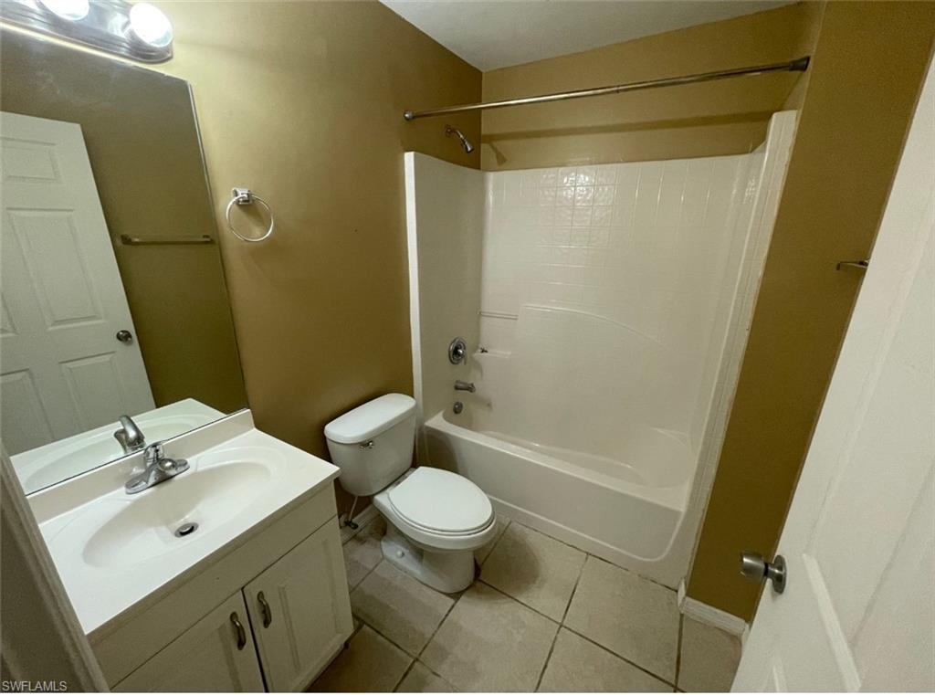 7064 Tide Cir Property Photo 9