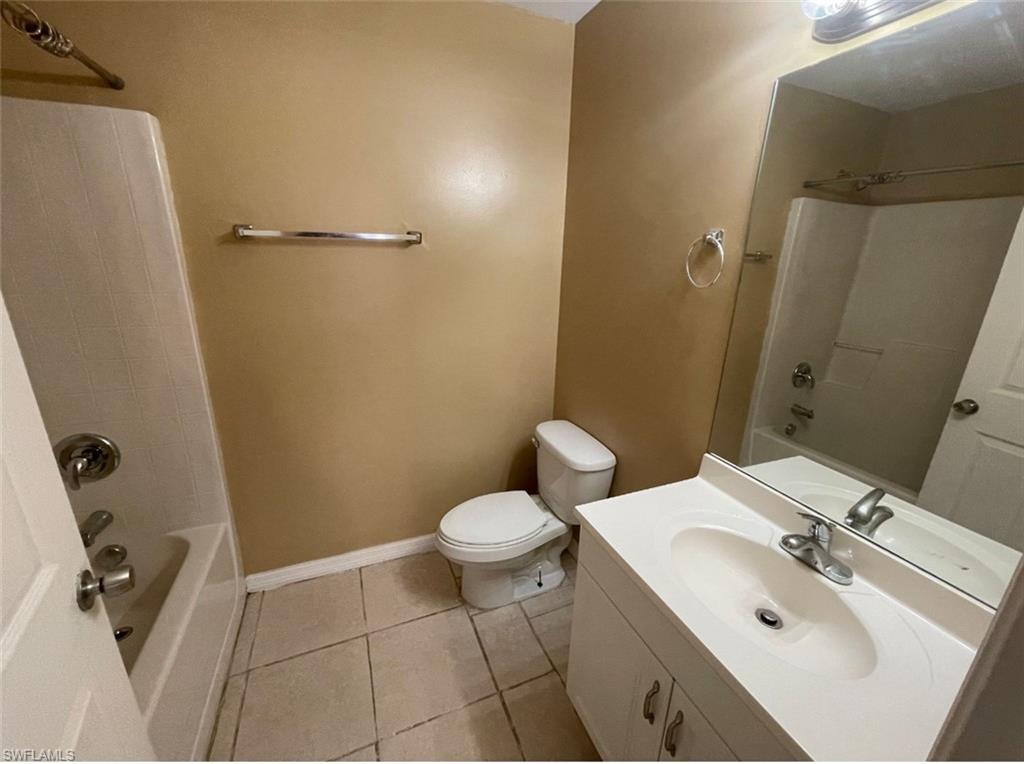 7064 Tide Cir Property Photo 12