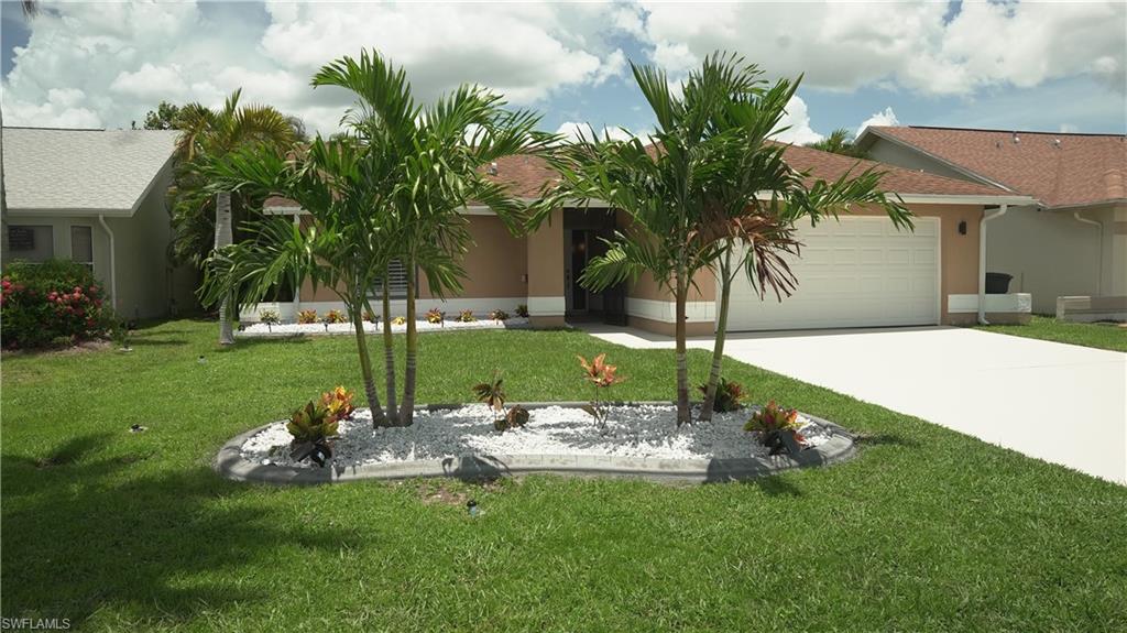 13226 Winsford Ln Property Photo 1