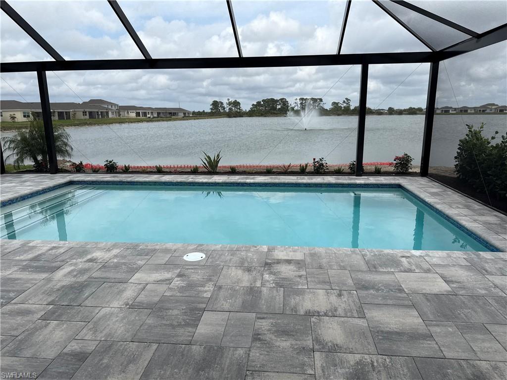 663 Parkshore Lake Ave Property Photo 10