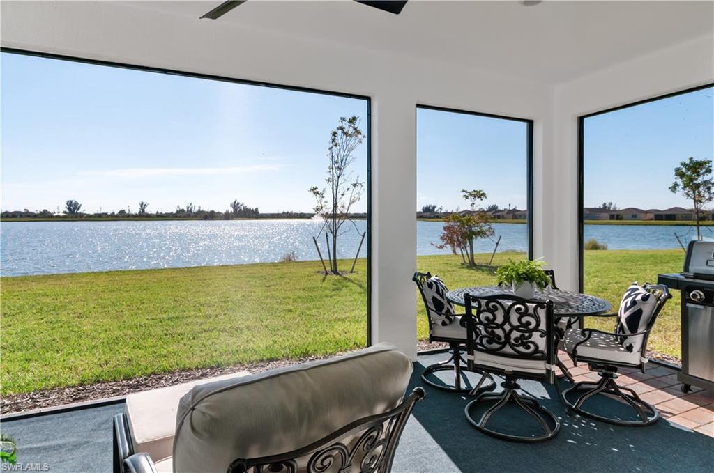 663 Parkshore Lake Ave Property Photo 14