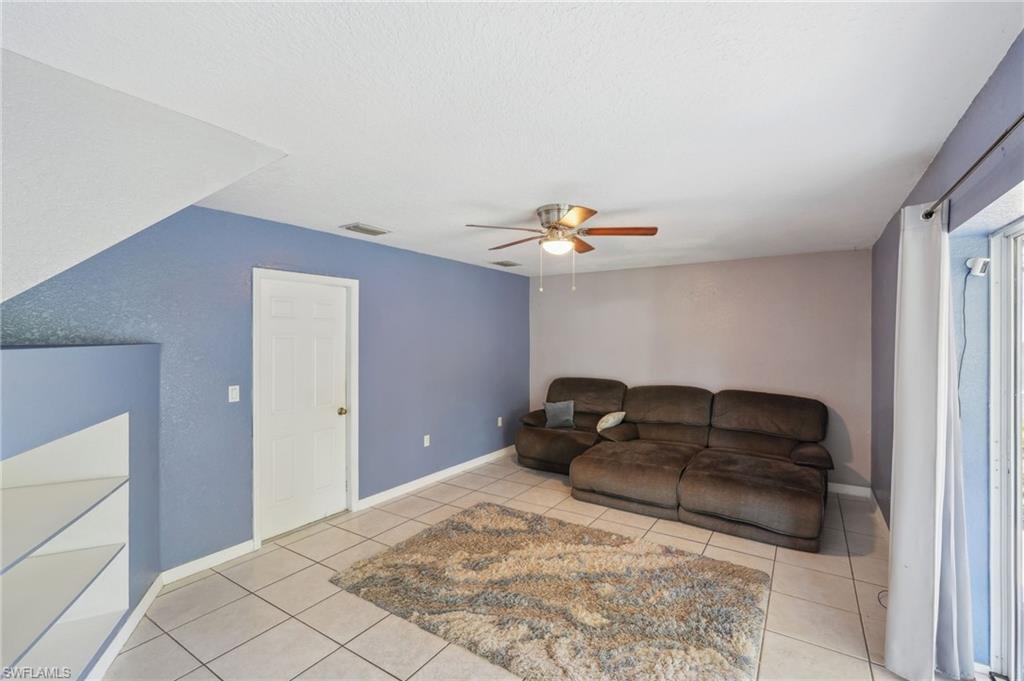 337 Columbus Blvd S Property Photo 12