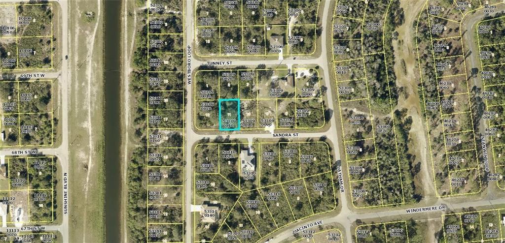 718 Sandra St Property Photo