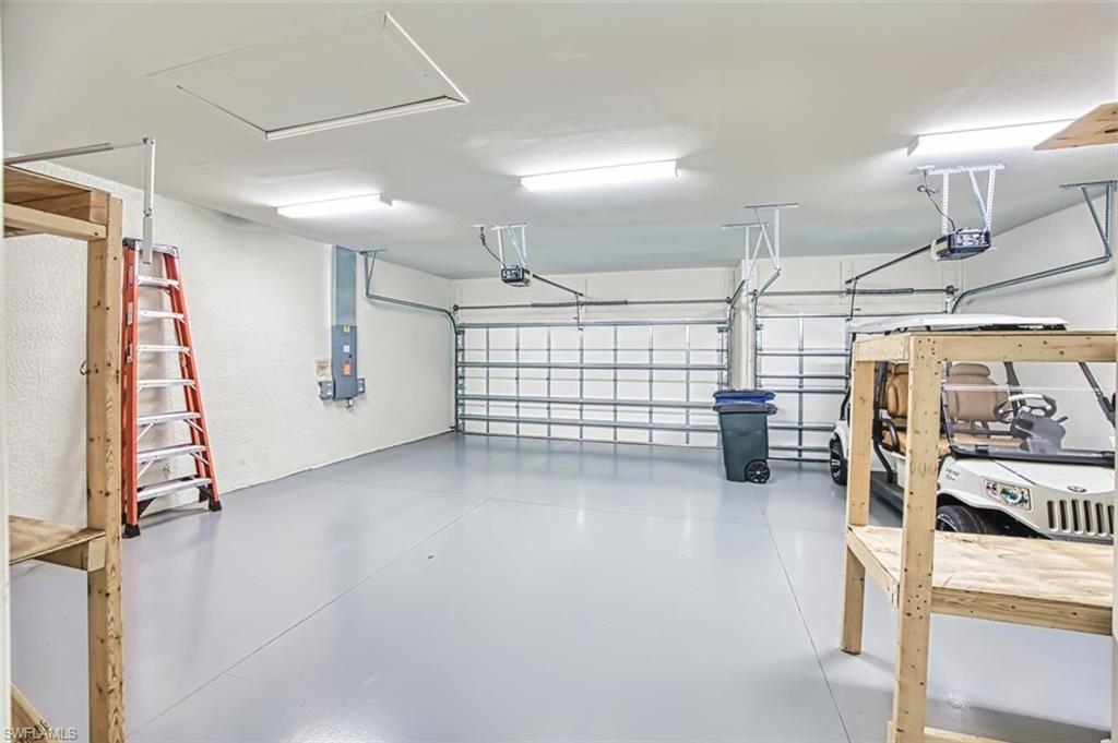14001 Hawks Eye Ct Property Photo 32
