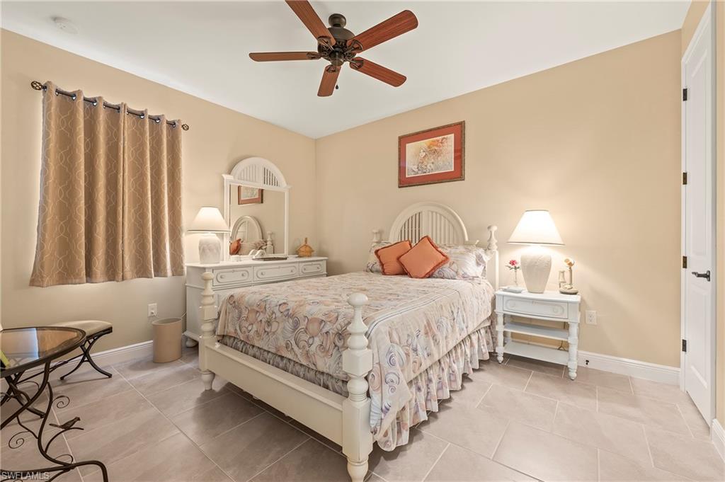 3865 Helmsman Dr Property Photo 8