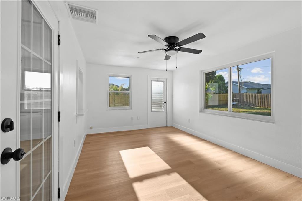20390 Lorenzo Ave Property Photo 13