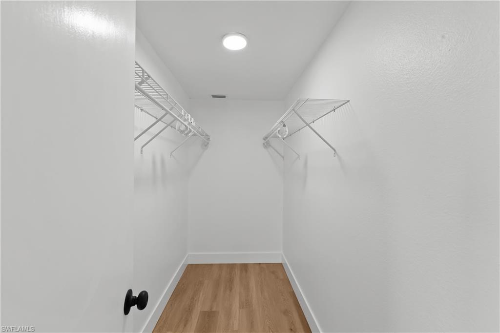 20390 Lorenzo Ave Property Photo 22