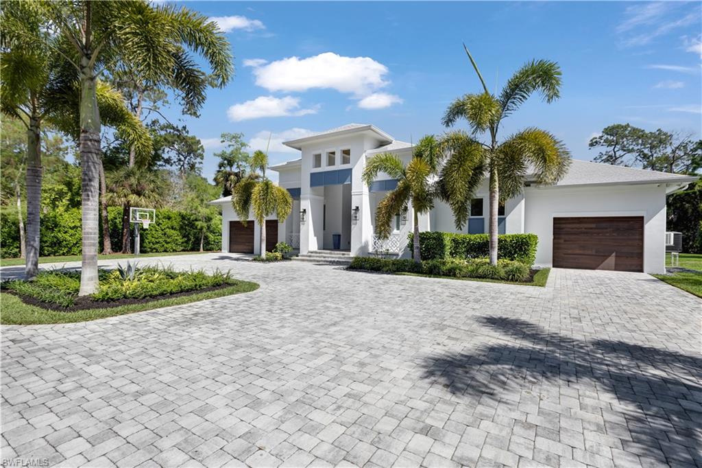 5881 Sea Grass Ln Property Photo