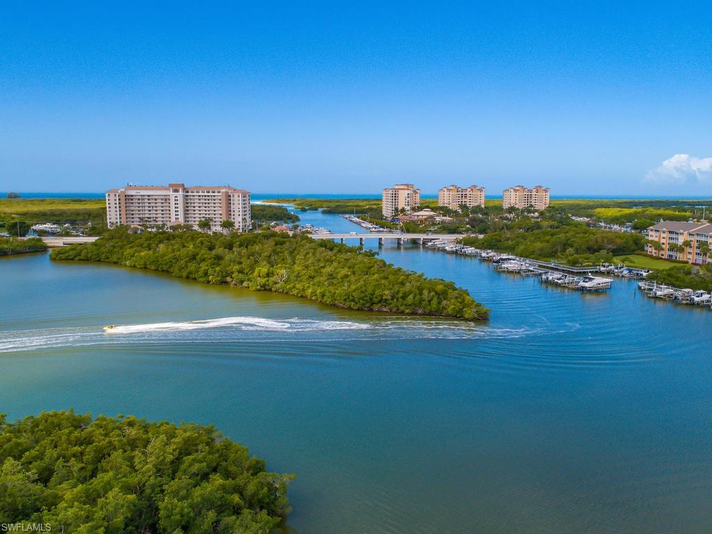 420 Cove Tower Dr # 804 Property Photo