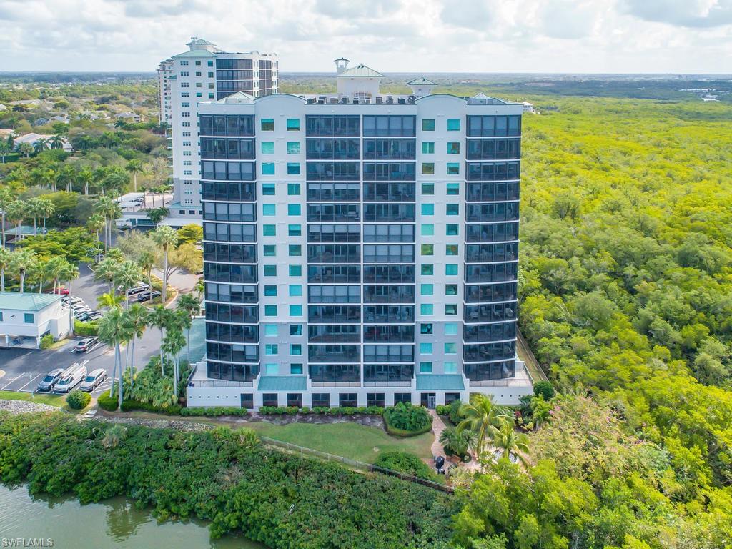 420 Cove Tower Dr # 804 Property Photo 4