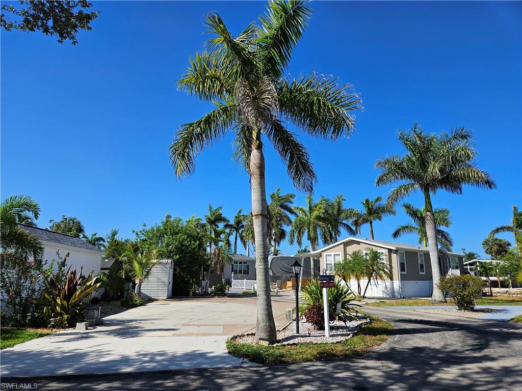 5537 Black Pug Dr Property Photo 10