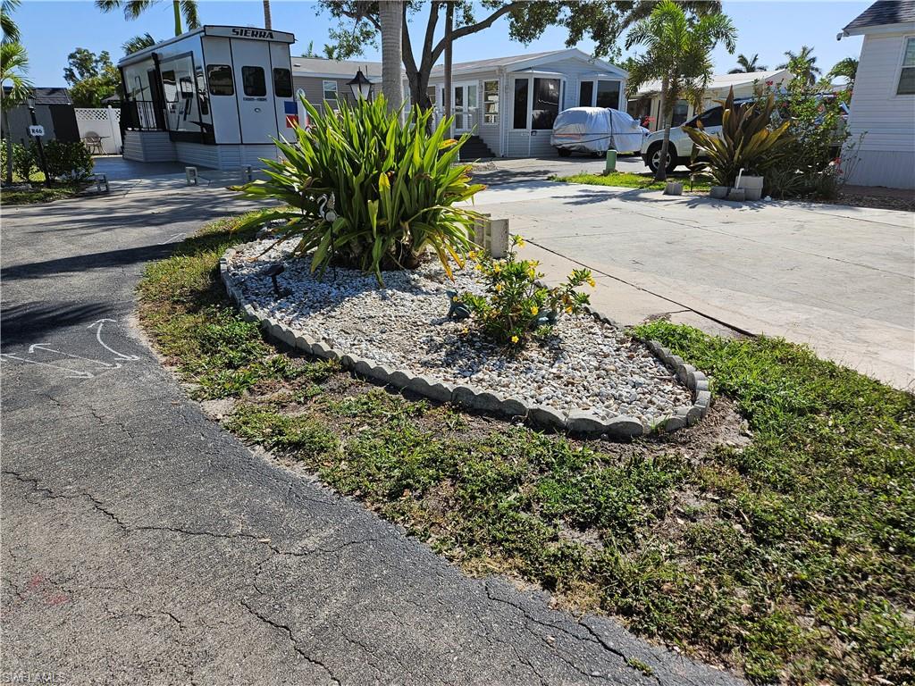 5537 Black Pug Dr Property Photo 21
