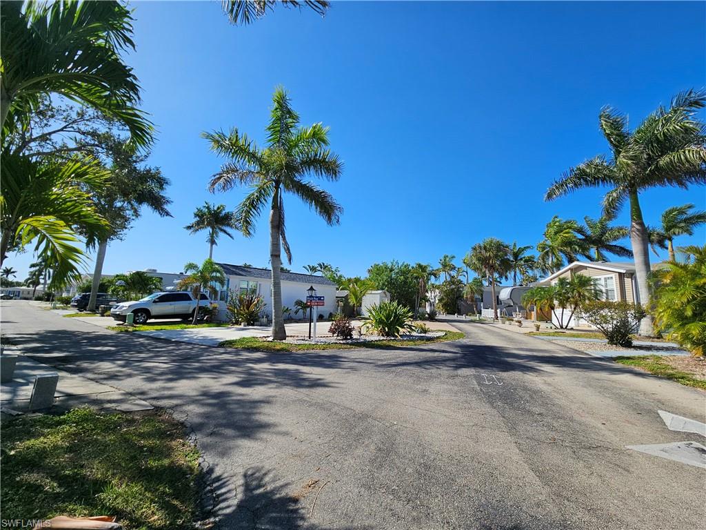 5537 Black Pug Dr Property Photo 24