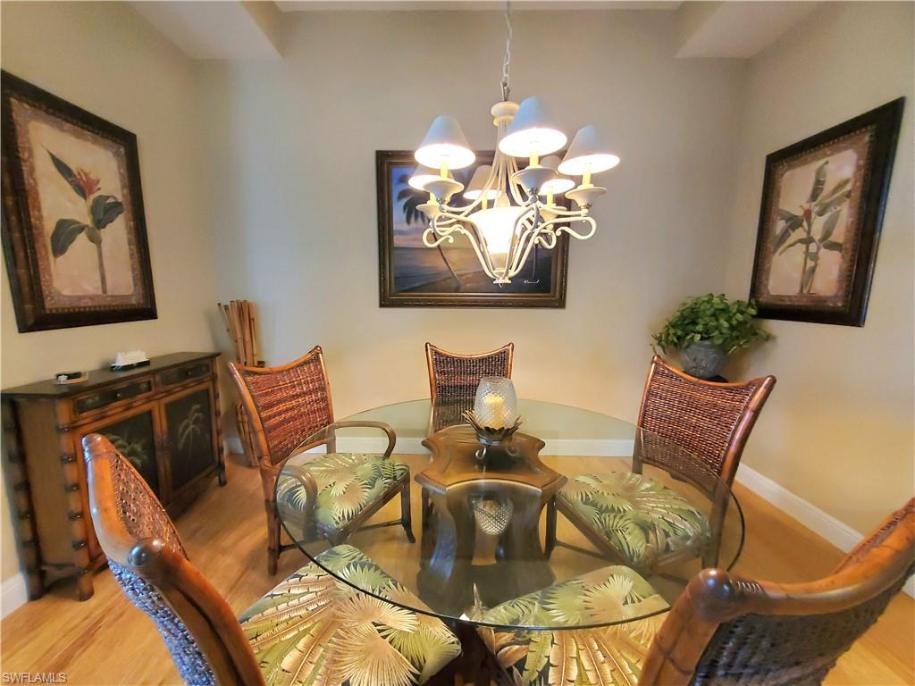 1211 Chelmsford Ct Property Photo 4