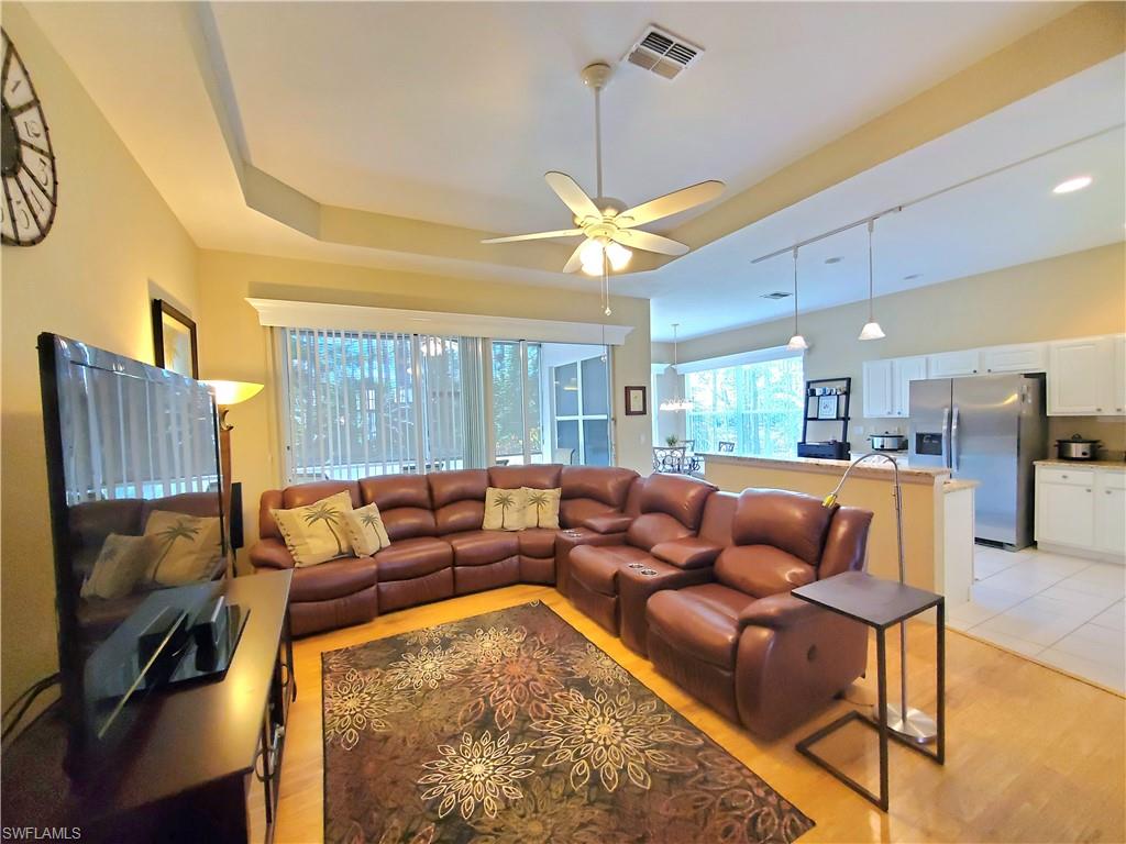 1211 Chelmsford Ct Property Photo 7