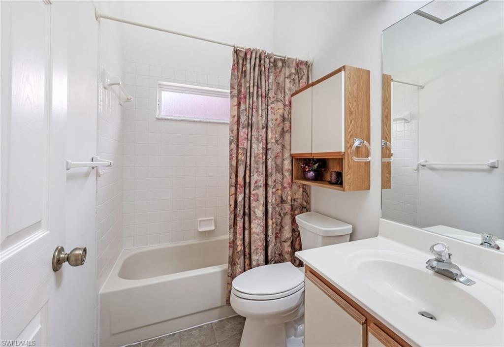 814 Charlemagne Blvd Property Photo 23