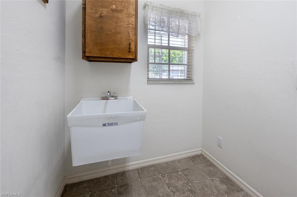 814 Charlemagne Blvd Property Photo 25