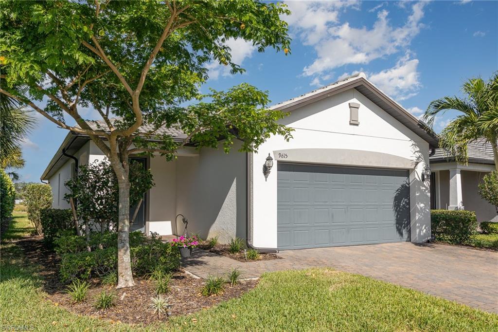 9615 Bexley Dr Property Photo 4