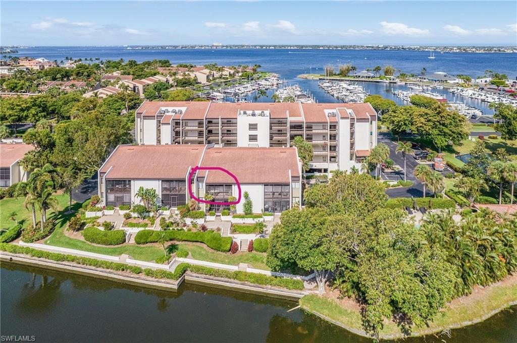 4815 S Landings Dr # 202 Property Photo 2