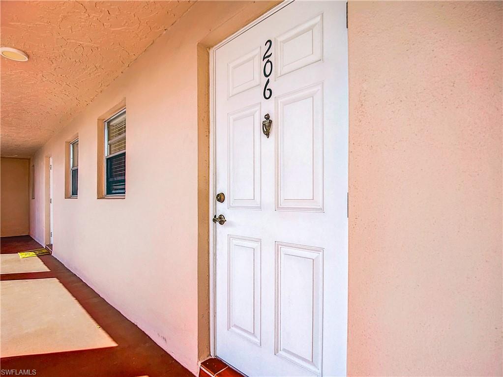 180 Turtle Lake Ct # 206 Property Photo 3