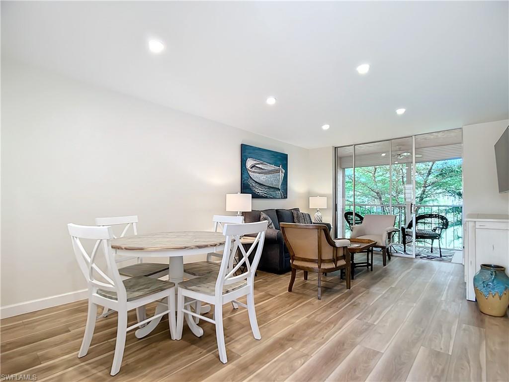 180 Turtle Lake Ct # 206 Property Photo 17