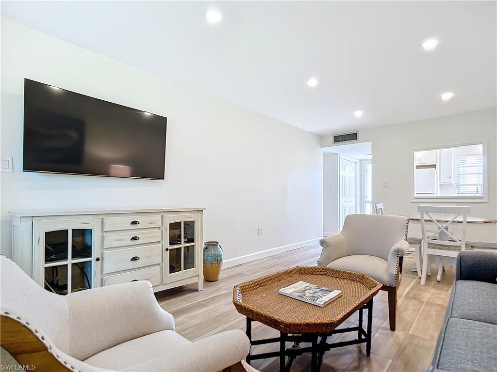 180 Turtle Lake Ct # 206 Property Photo 25