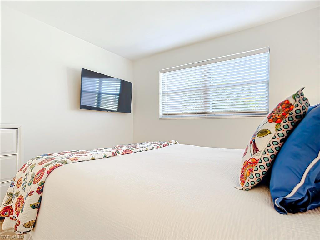 180 Turtle Lake Ct # 206 Property Photo 32