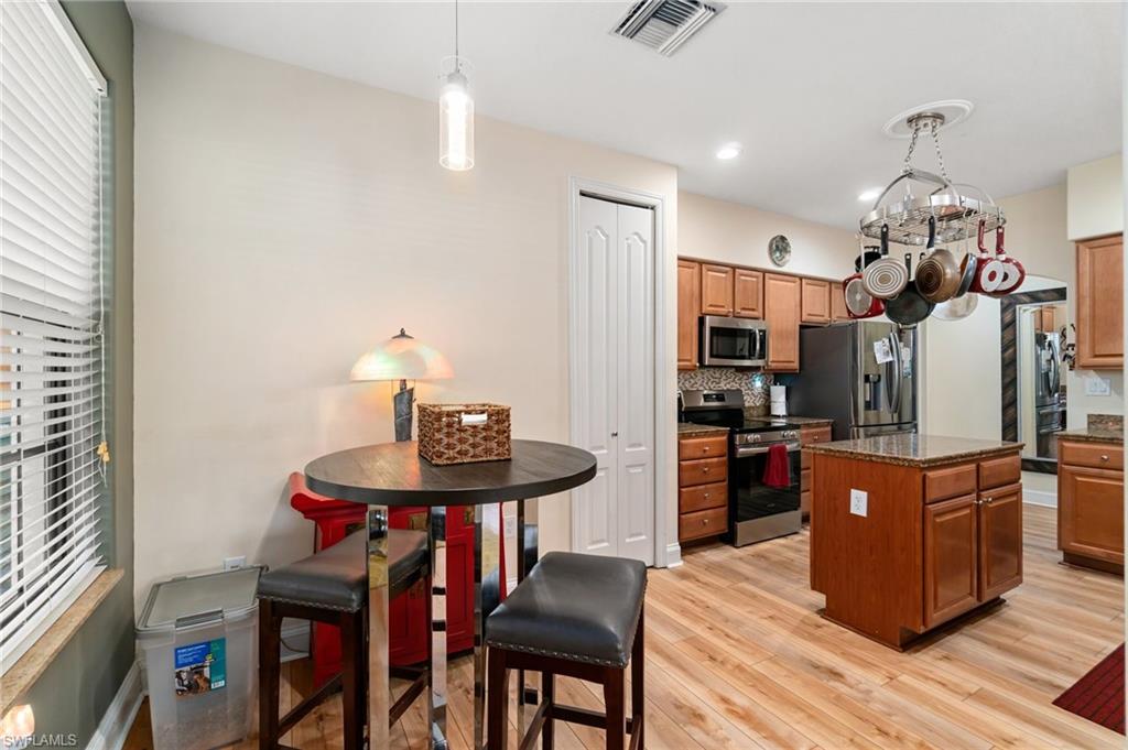 1259 Carpazi Ct # 302 Property Photo 16