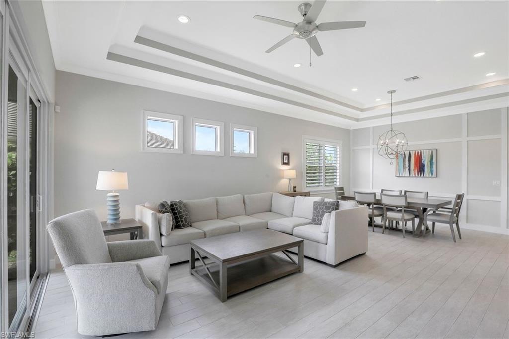 7075 Dominica Dr Property Photo 3