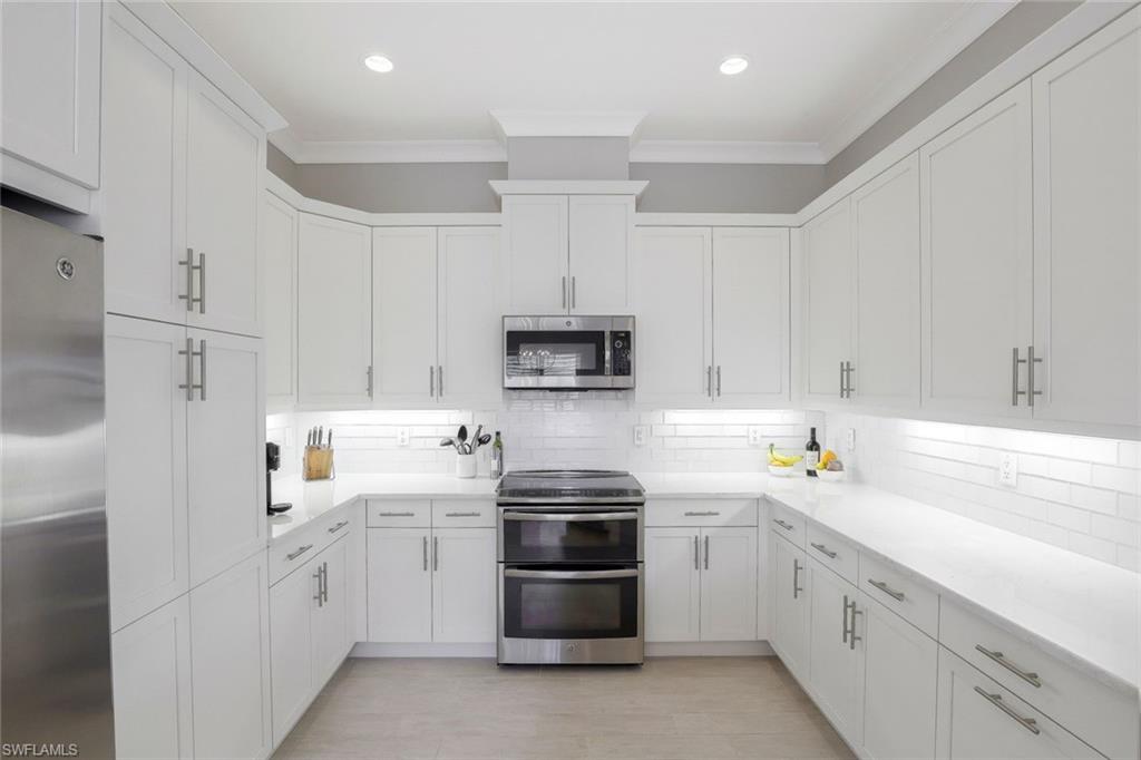 7075 Dominica Dr Property Photo 11