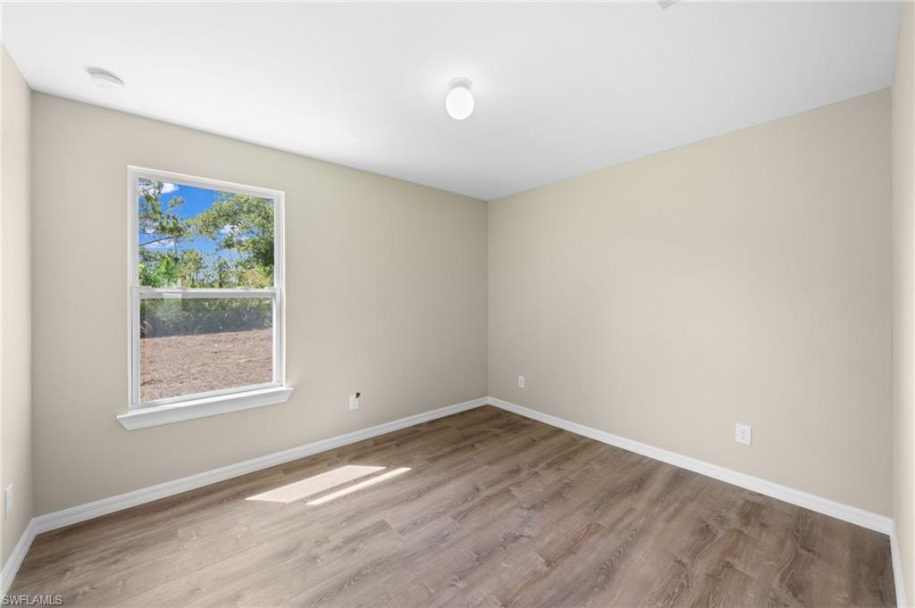 3304 72nd St W Property Photo 20