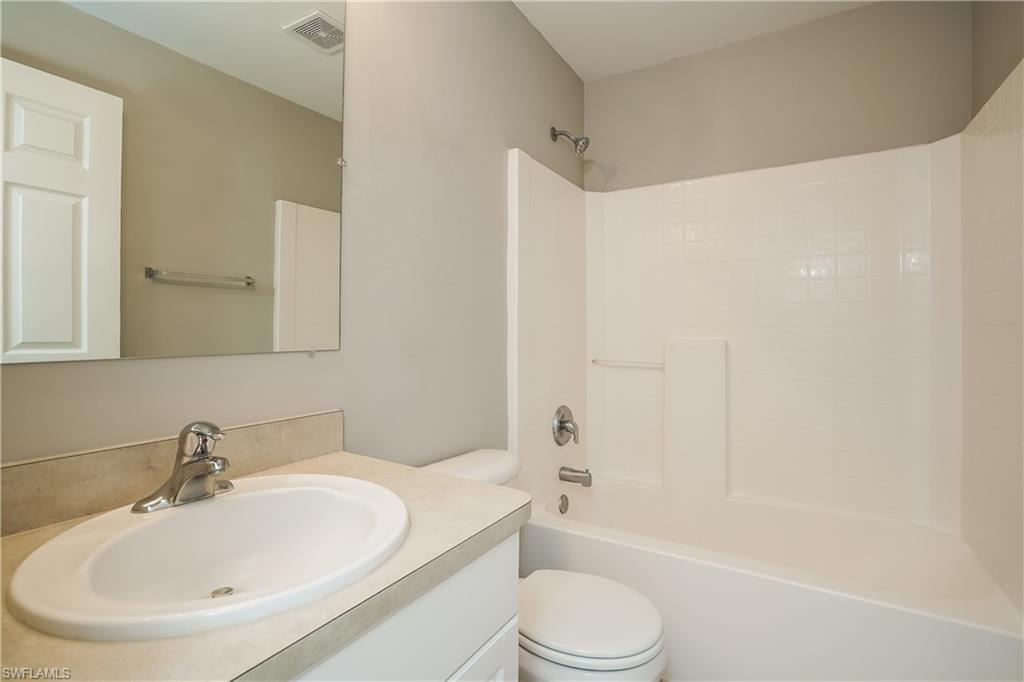 130 Ne 11th Ter Property Photo 15