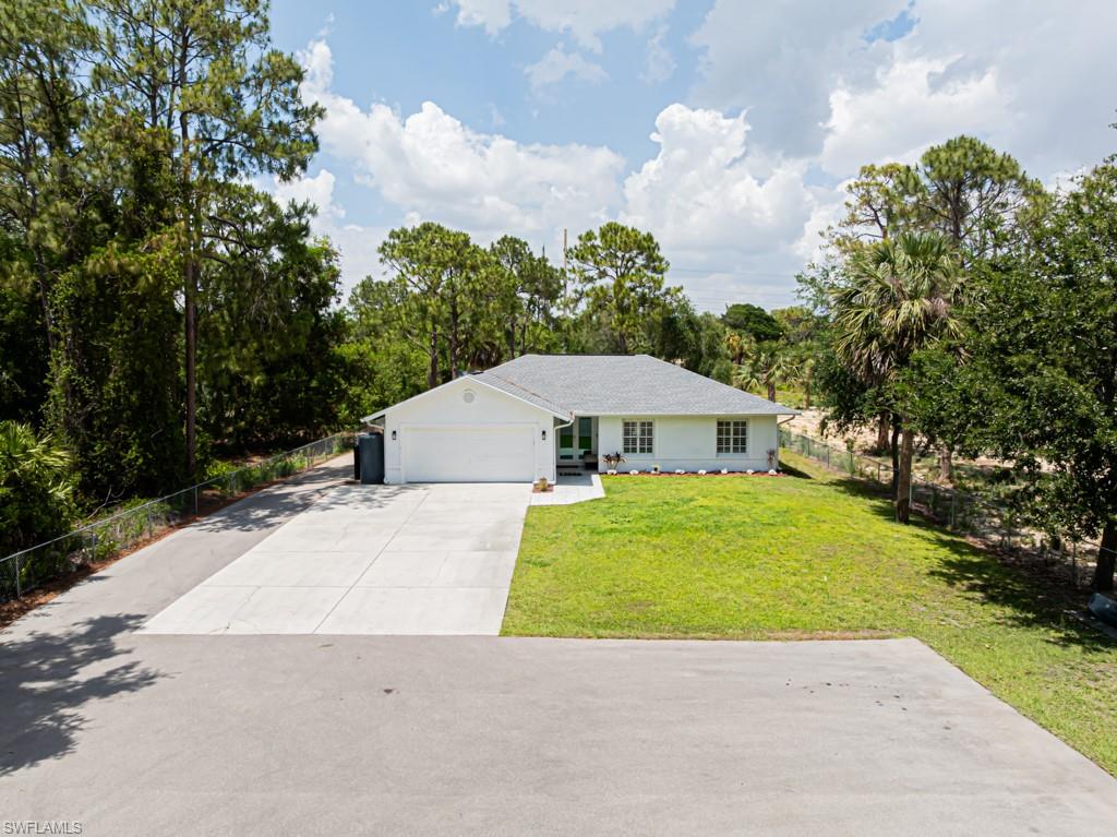 6195 Green Blvd Property Photo