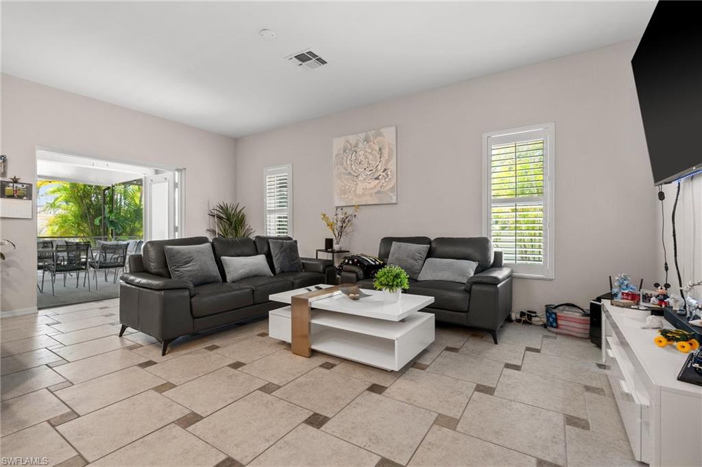 2017 Cape Coral Pkwy W Property Photo 26