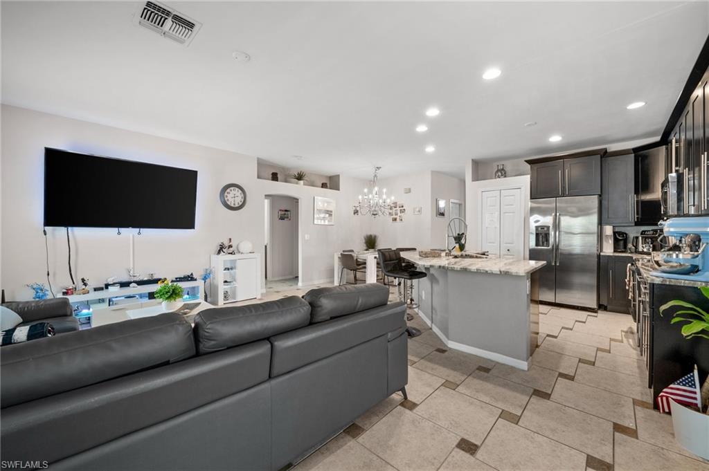 2017 Cape Coral Pkwy W Property Photo 28