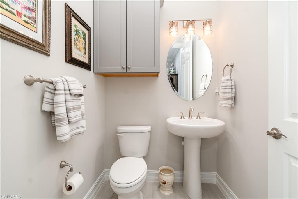 16813 Bay Island Ct Property Photo 16