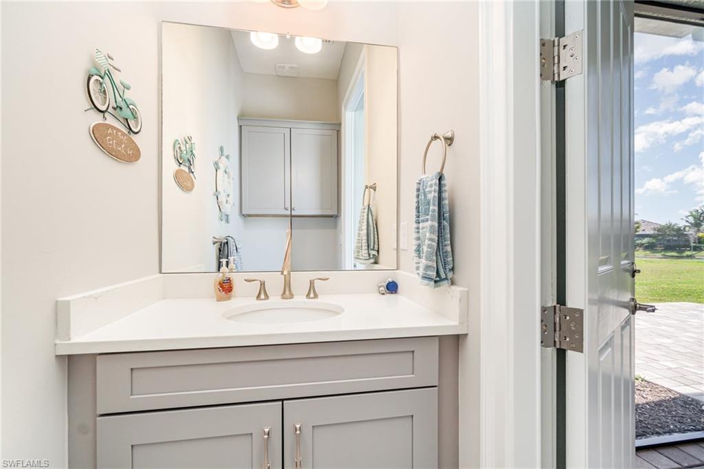 16813 Bay Island Ct Property Photo 26