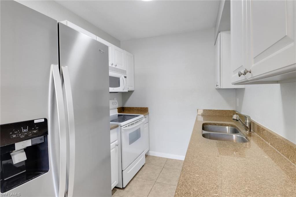 4635 Bayshore Dr # P4 Property Photo