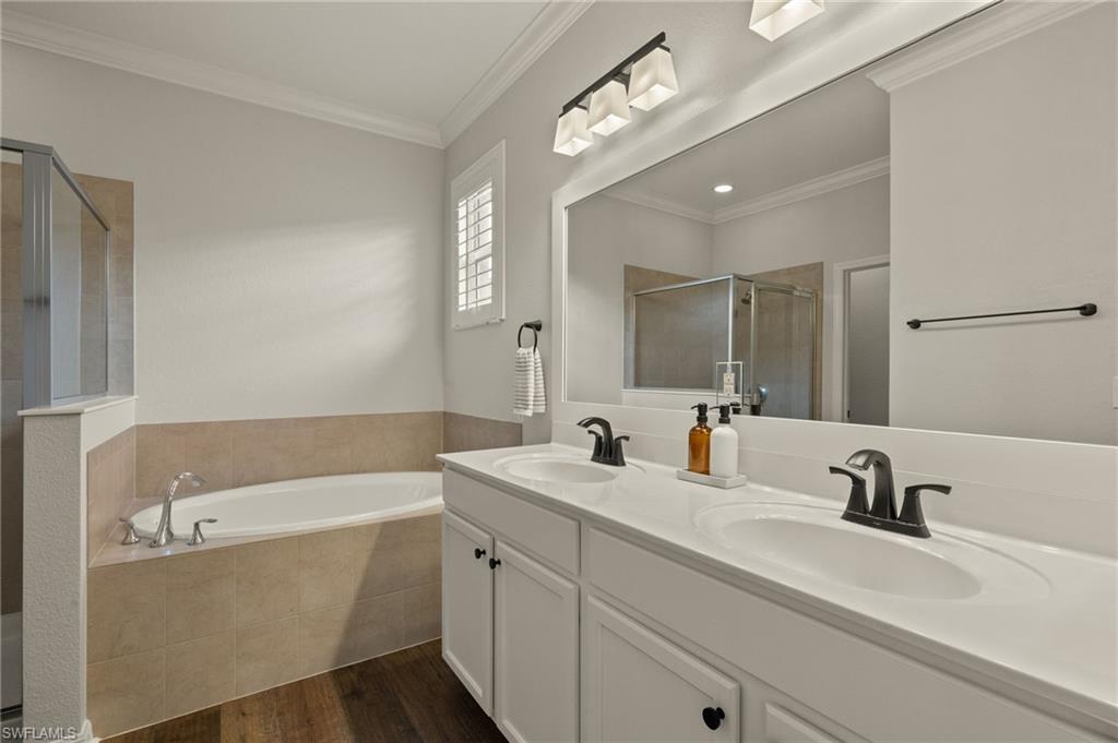 13082 Cardeto Ct Property Photo 18