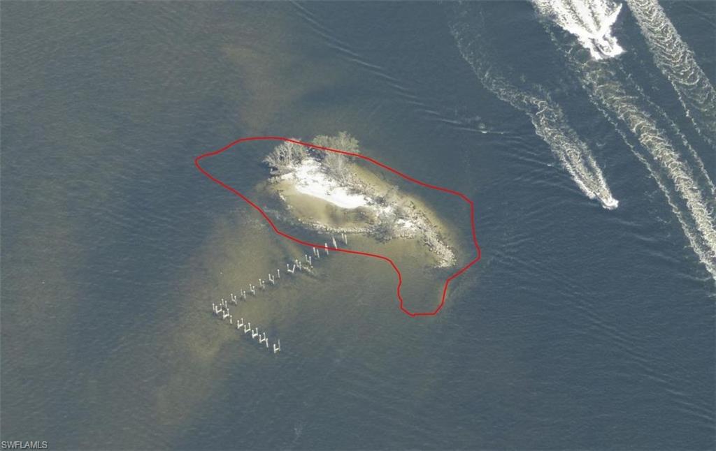 Little Shell Island Property Photo 2
