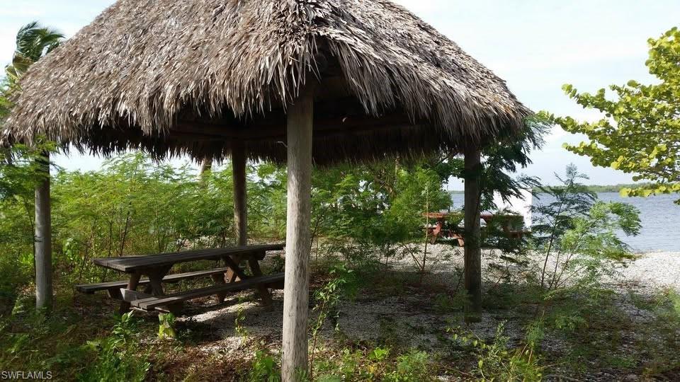Little Shell Island Property Photo 10