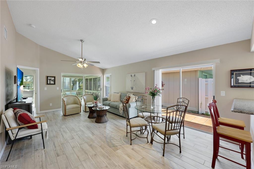 14871 Crescent Cove Dr Property Photo 7
