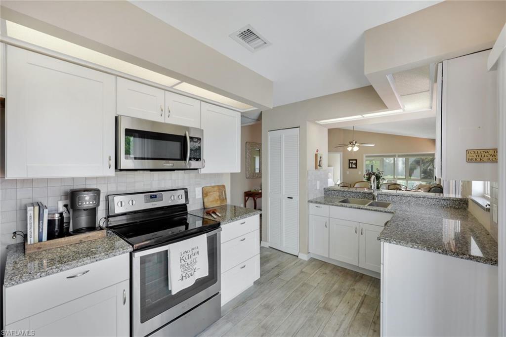 14871 Crescent Cove Dr Property Photo 8